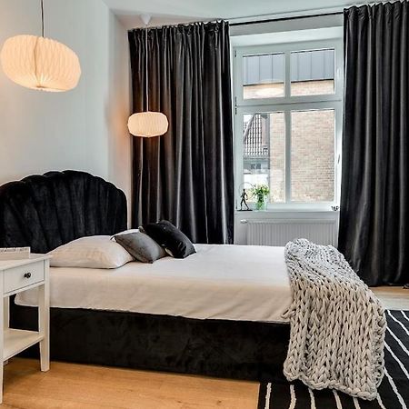 Jan III Sobieski - Luksusowy Apartament L Z Darmowym Prywatnym Parkingiem Gliwice Luaran gambar