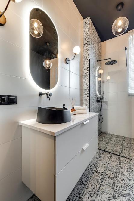 Jan III Sobieski - Luksusowy Apartament L Z Darmowym Prywatnym Parkingiem Gliwice Luaran gambar