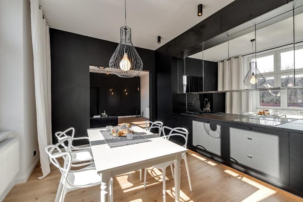 Jan III Sobieski - Luksusowy Apartament L Z Darmowym Prywatnym Parkingiem Gliwice Luaran gambar